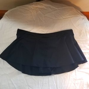 NWOT swim mini skirt